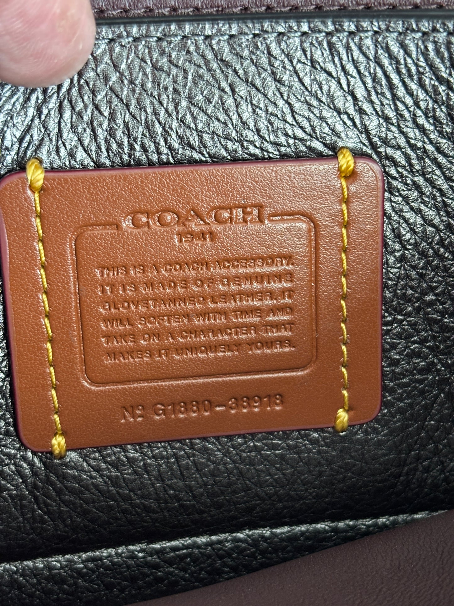 EUC Coach Callie Convertible Clutch