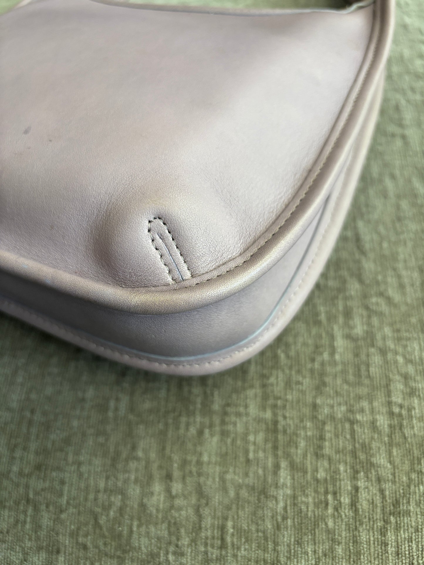 Vintage Coach Mini Ergo, Lavender