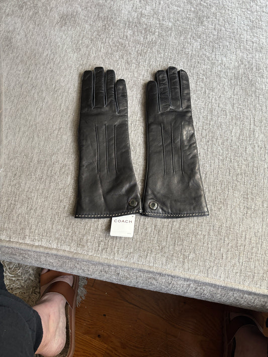 NWT Coach Nearly Vintage (made 2007-2010) Leather Gloves