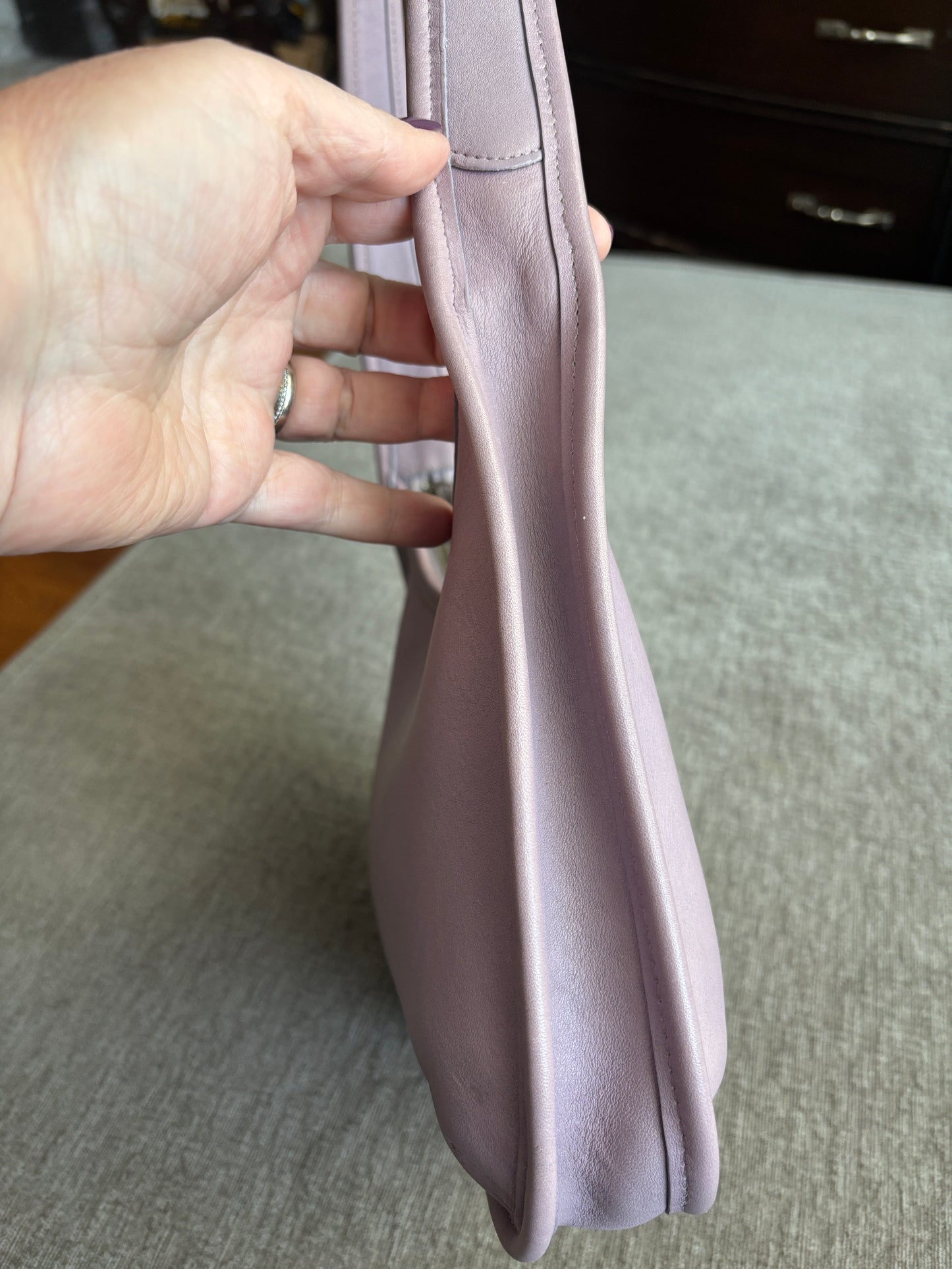 Vintage Coach Mini Ergo, Lavender