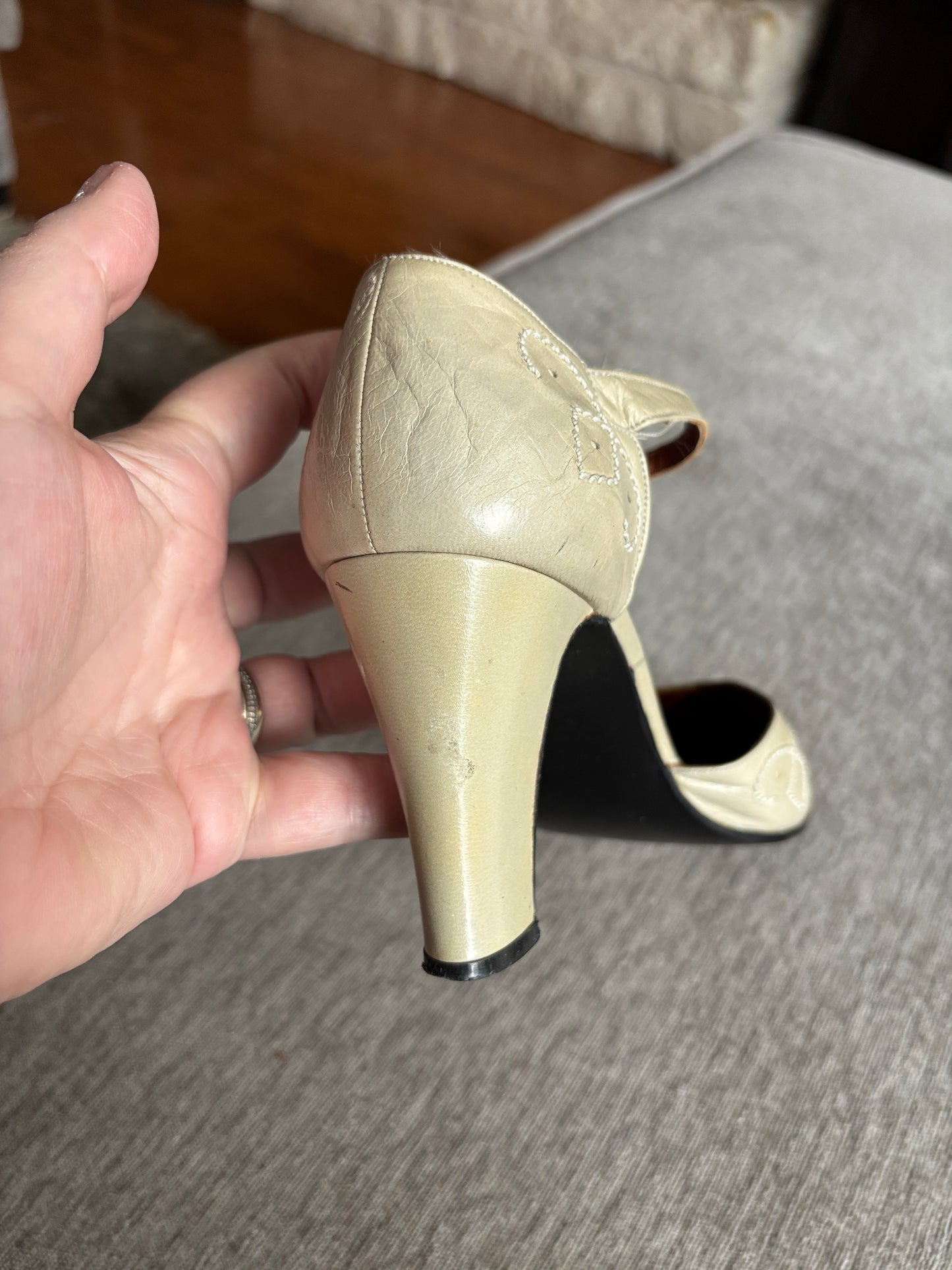 Vintage Margaret Jerrold by Arsko Heels