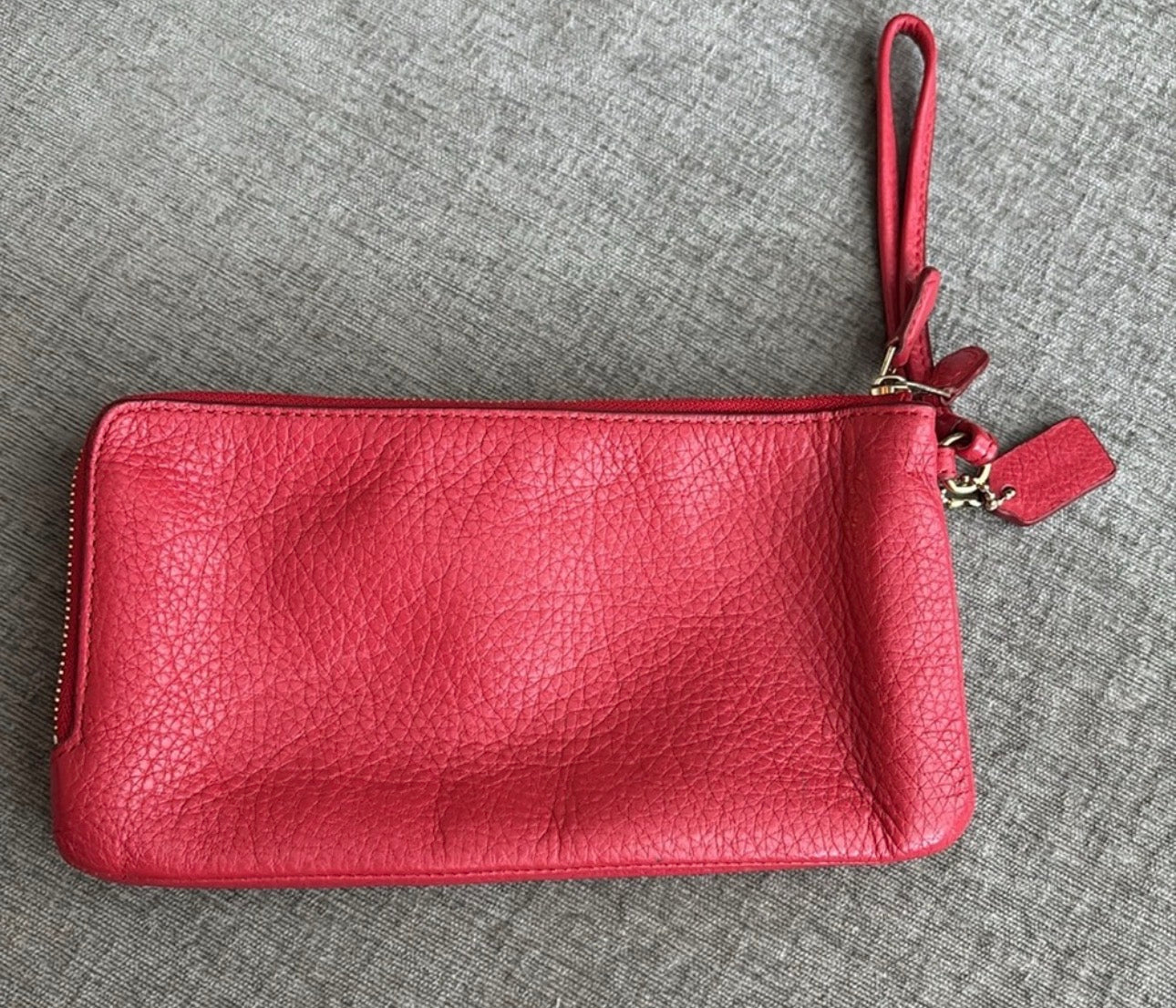 NWOT Coach Double Zip Pebbled Leather Wallet