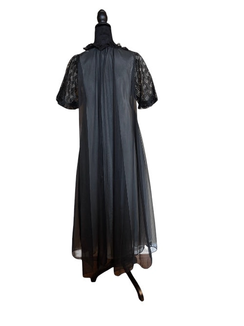 Vintage Radcliffe Super Sexy Nightgown and Robe