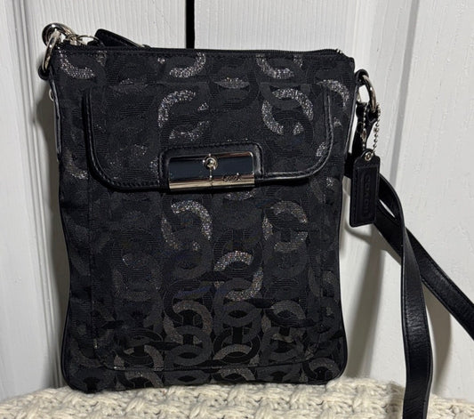 NWOT Coach Op Art Swing Pack