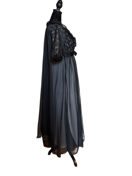 Vintage Radcliffe Super Sexy Nightgown and Robe