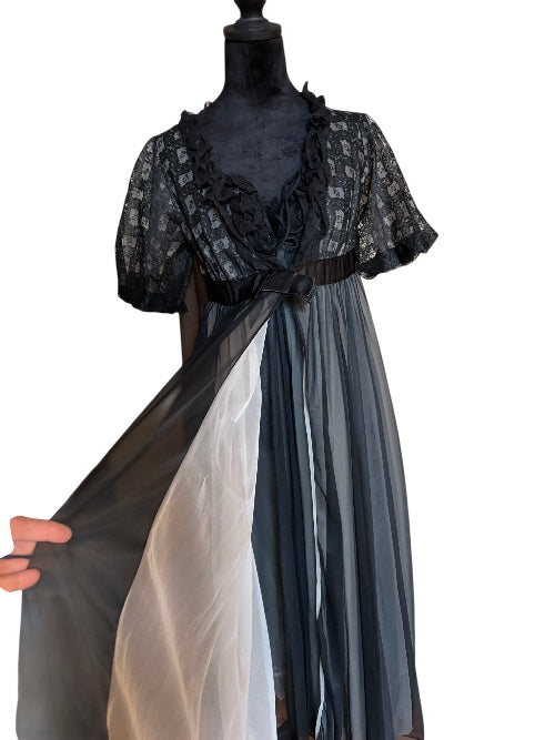 Vintage Radcliffe Super Sexy Nightgown and Robe