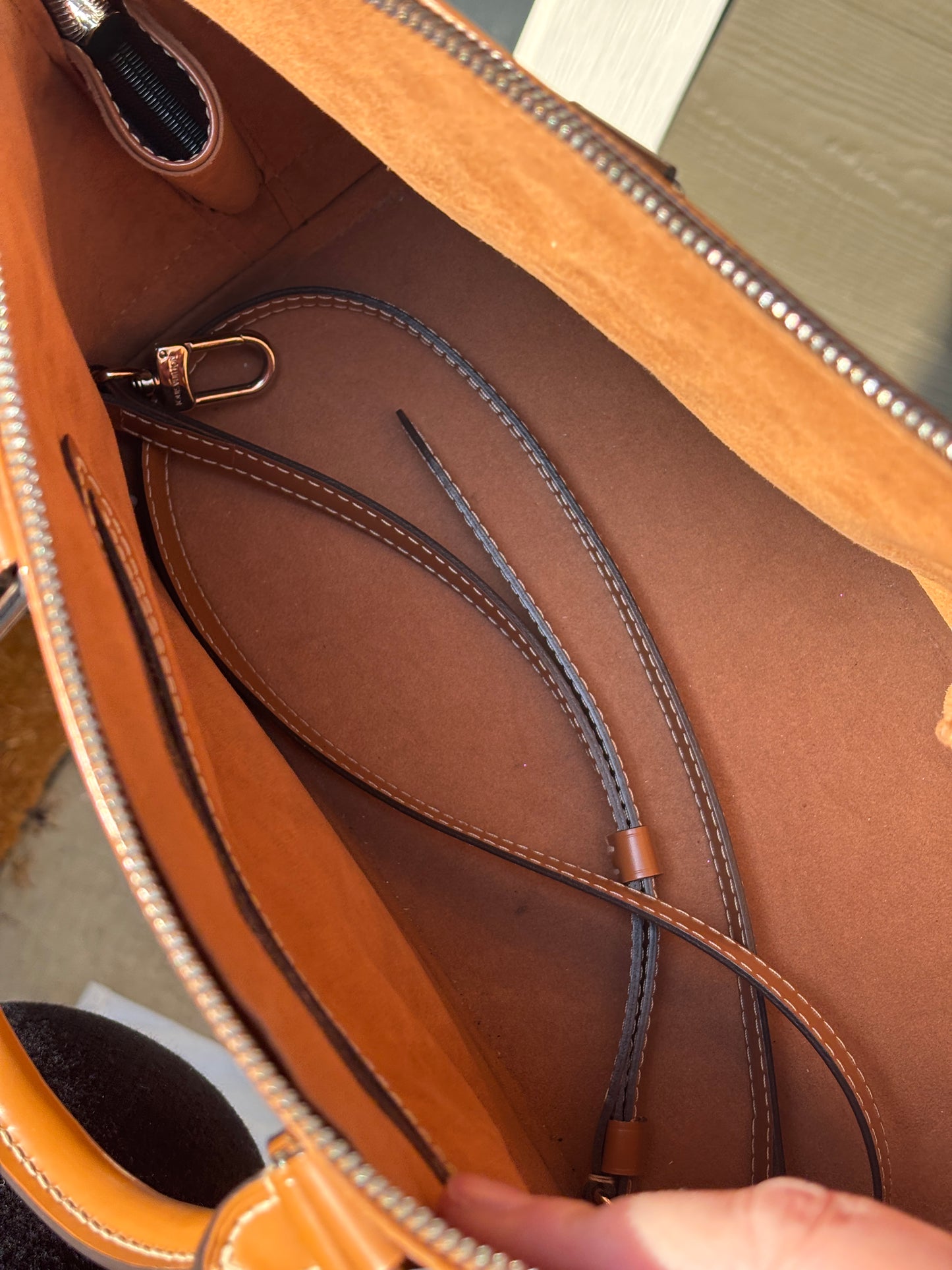Louis Vuitton Alma Handbag in Tan Epi Leather